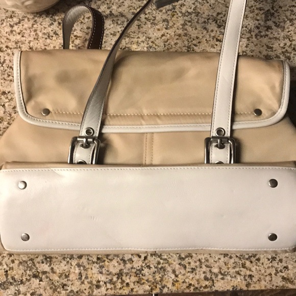 Coach - Picture 2 of 3